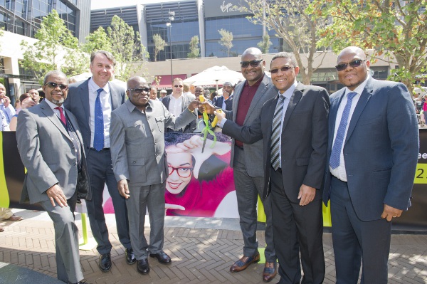 Central_Square_Menlyn_Maine_ribbon_cutting_ceremony